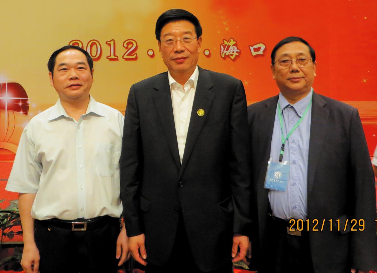 2012年，时任湖南省委书记徐守盛莅临海口视察.jpg